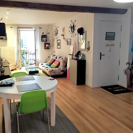 With One Bedroom In Bilbo With Wifi Apartman *